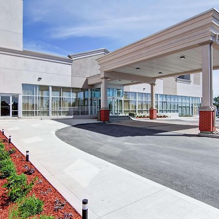 Best Western Plus Bowmanville Bagian luar foto