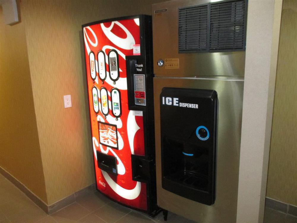Best Western Plus Bowmanville Bagian luar foto